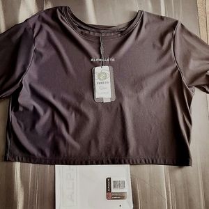 ALPHALETE Signature Mesh Crop Top